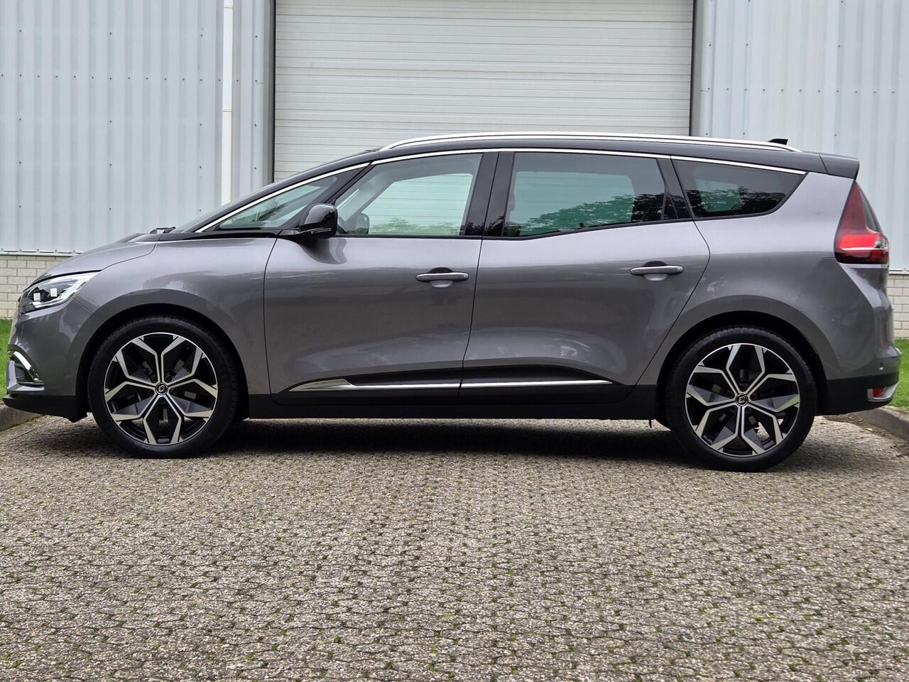 Renault GRAND SCENIC 1.3 TCe Intens 160 PK Automaat / 1e Eigenaar / Dealer Onderhouden / Lederen Bekleding met Elektrische Stoelen / Adaptief Cruise Control / Head Up Display / Bose Audio / Stoelverwarming / Dode Hoek Detectie / Achteruitrijcamera / Z.G.A.N. WINTERSET LM 7 / 