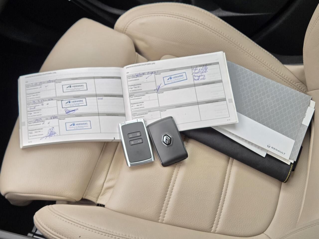 Renault GRAND SCENIC 1.3 TCe Intens 160 PK Automaat / 1e Eigenaar / Dealer Onderhouden / Lederen Bekleding met Elektrische Stoelen / Adaptief Cruise Control / Head Up Display / Bose Audio / Stoelverwarming / Dode Hoek Detectie / Achteruitrijcamera / Z.G.A.N. WINTERSET LM 7 / 