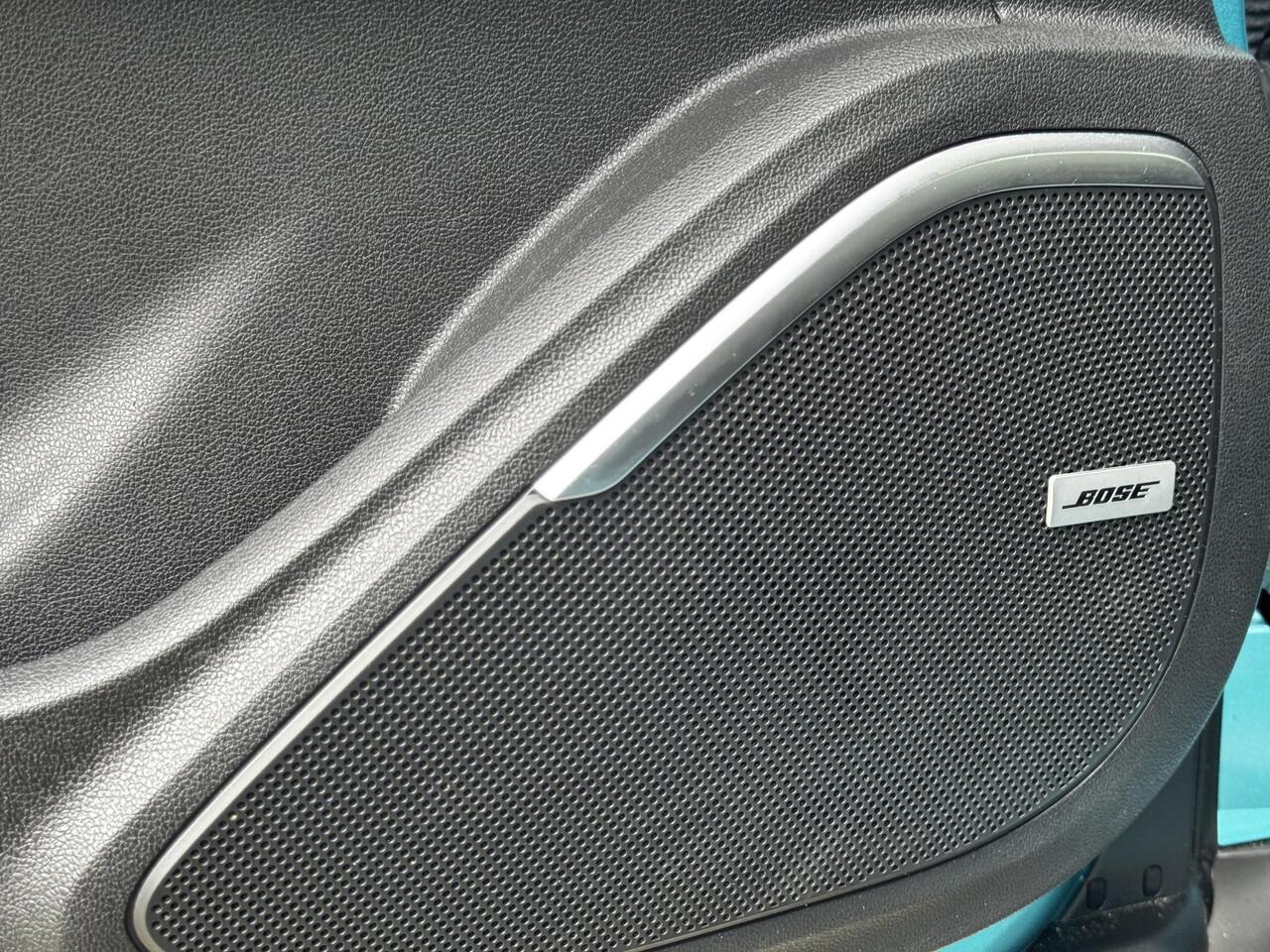 Renault GRAND SCENIC 1.3 TCe Intens 7 persoons! / Trekhaak 1.500 KG Trekgewicht / Adaptieve Cruise Control / Navigatie / Climate Control / Stoelverwarming / Parkeersensoren Voor + Achter / Achteruitrijcamera / 20 Inch Lichtmetalen Velgen /