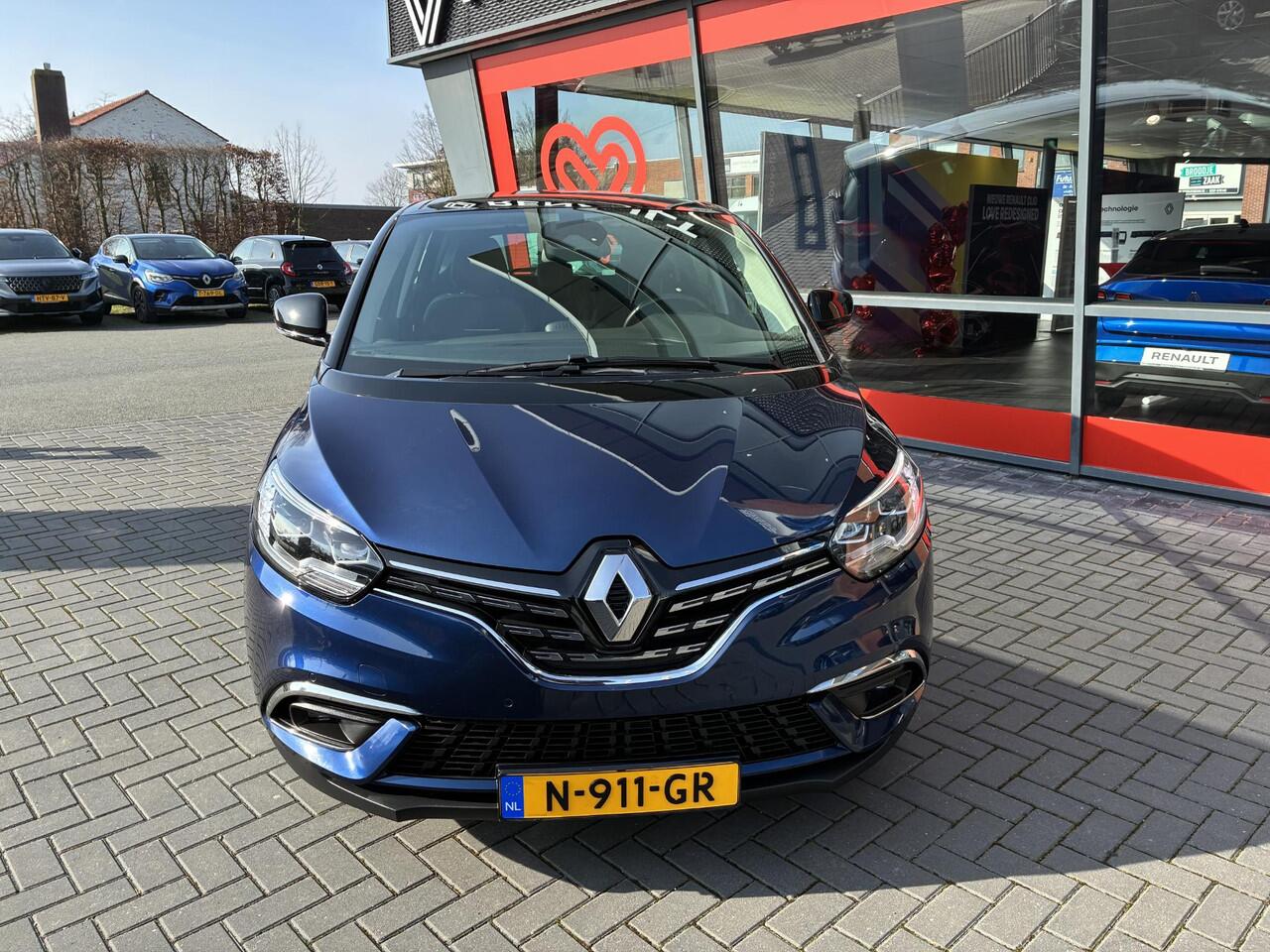 Renault GRAND SCENIC 1.3 TCe Intens 7p. Trekhaak/Parkeersensoren voor en achter