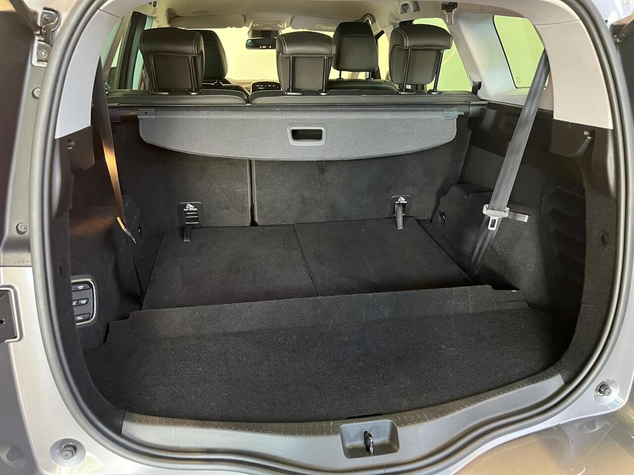 Renault GRAND SCENIC 1.3 TCe Techno 7p. | Navigatie | Cruise Control | Full LED | Privacy Glass | 20" LM Velgen | PDC + Camera | Half Leder | Virtual | Cockpit Airco