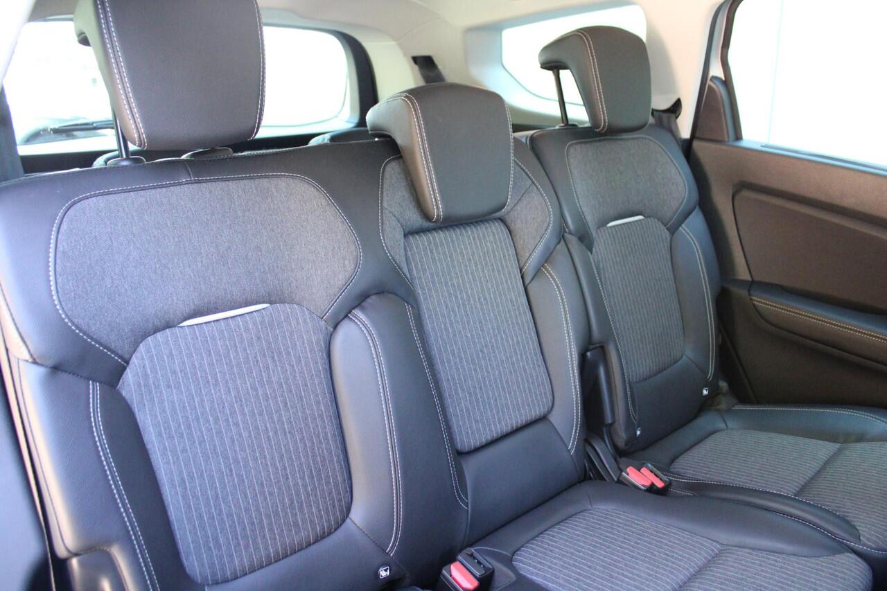 Renault GRAND SCENIC 1.3 TCe 140pk Techno 7p. | Camera | Navigatie | Half leder | Cruise control | Climate control