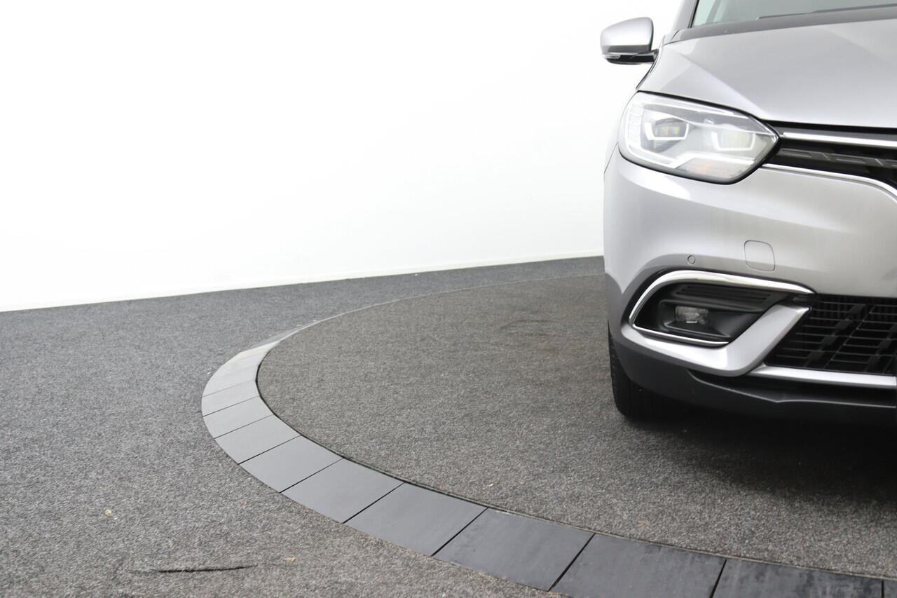 Renault GRAND SCENIC 1.3 TCe Equilibre 7p. Rijklaarprijs! All season banden!
