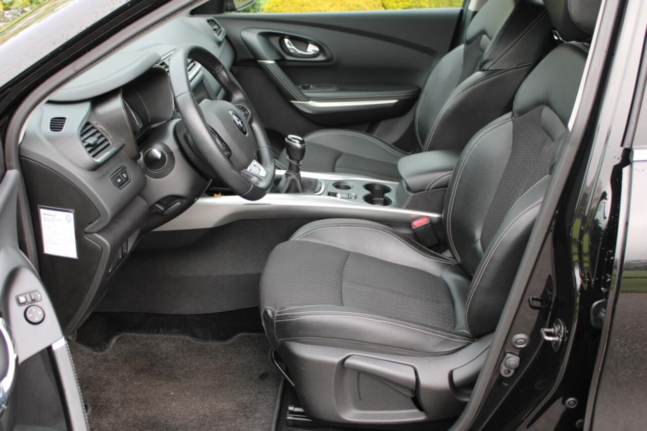 Renault KADJAR 1.2 TCE 130pk Intens ECC/cruise/navi/camera/PDC/trekhaak