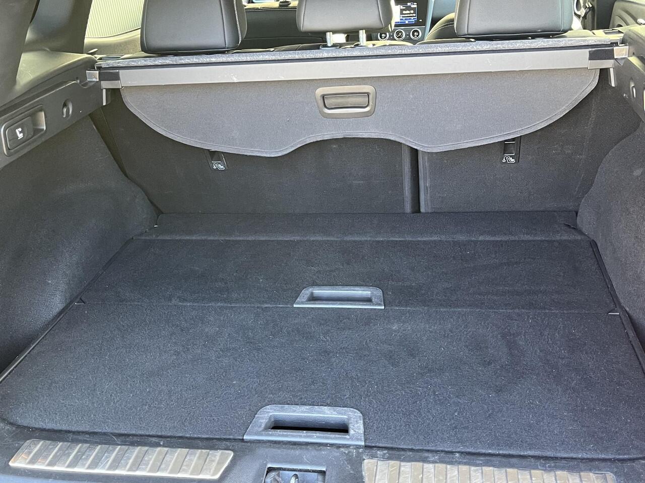 Renault KADJAR TCe 160 PK Bose | APPLE CARPLAY EN ANDROID AUTO | LM VELGEN 19 INCH | LED LAMPEN | SENSOREN V+A | CAMERA | DODEHOEK DETECTIE | TREKHAAK | 1500 KG TREKGEWICHT | CLIMATE EN CRUISE CONTROL |