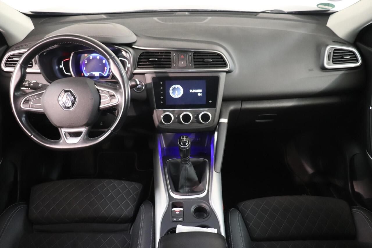 Renault KADJAR 1.3 TCe Intens | Camera | Stoelverwarming | AppleCarplay AndroidAuto | Navigatie | Climate control | Dode hoek detectie |