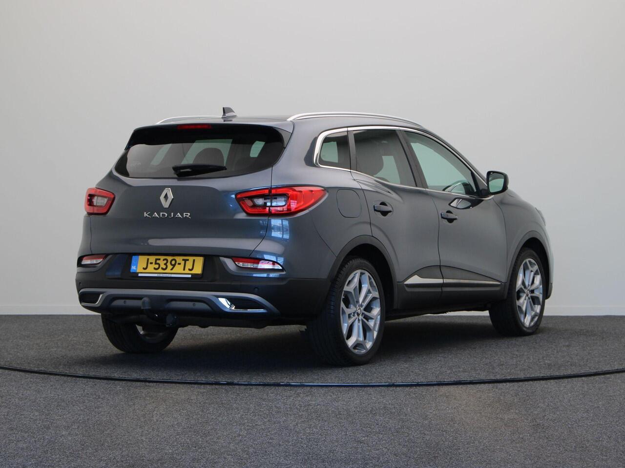 Renault KADJAR TCe 140pk Intens | Stoelverwarming | Bose | Navigatie | LED koplampen | Keyless | Cruise controle | Panoramadak | Trekhaak |