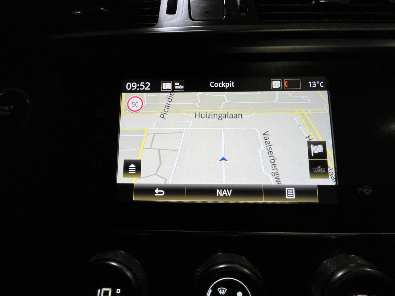 Renault KADJAR 1.3 TCe Intens | Leder | Trekhaak | Navigatie | Stoelverwarming |