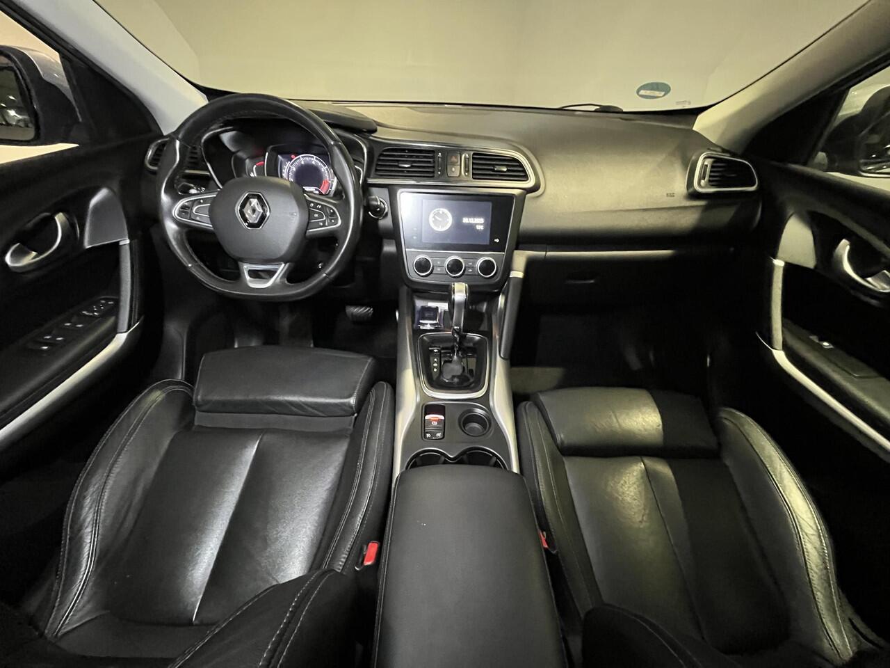 Renault KADJAR 1.3 TCe Intens | Leder | Trekhaak | Navigatie | Stoelverwarming |