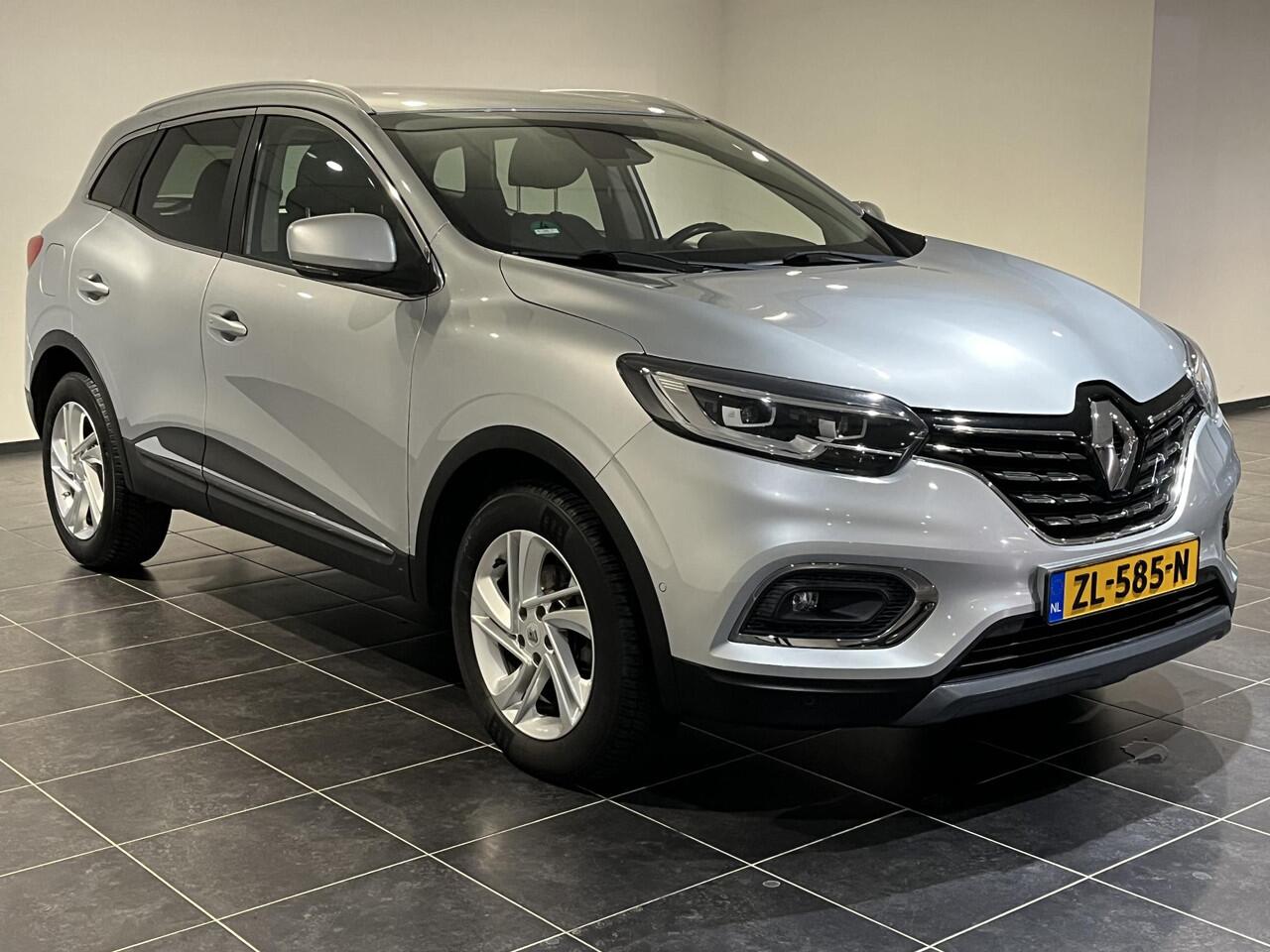 Renault KADJAR 1.3 TCe Intens | Leder | Trekhaak | Navigatie | Stoelverwarming |