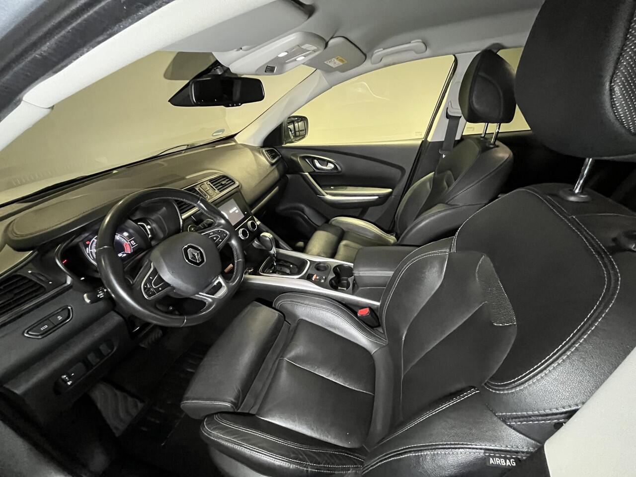 Renault KADJAR 1.3 TCe Intens | Leder | Trekhaak | Navigatie | Stoelverwarming |