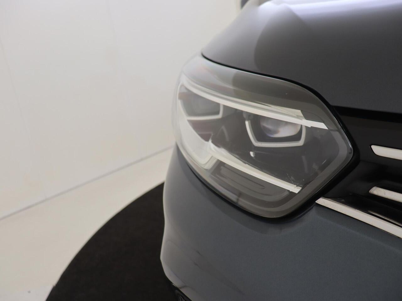 Renault KADJAR 1.3 TCe Intens | Achteruitrijcamera | Verwarmbare stoelen | Dode hoek detectie