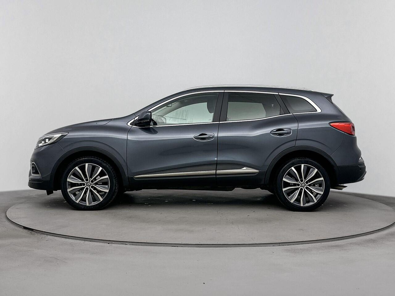 Renault KADJAR 1.3 TCe 140Pk EDC Intens Automaat | Navigatie | Climate Control | Cruise Control | Lederen Bekleding | Stoelverwarming | Lichtmetalen Velgen 19 Inch | Apple Carplay/Android Auto |