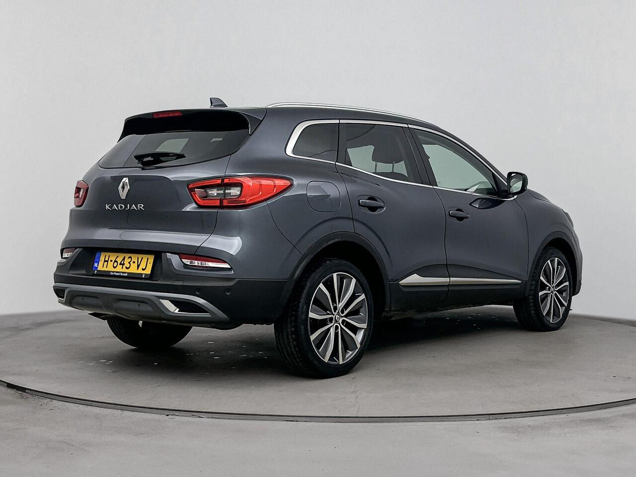 Renault KADJAR 1.3 TCe 140Pk EDC Intens Automaat | Navigatie | Climate Control | Cruise Control | Lederen Bekleding | Stoelverwarming | Lichtmetalen Velgen 19 Inch | Apple Carplay/Android Auto |
