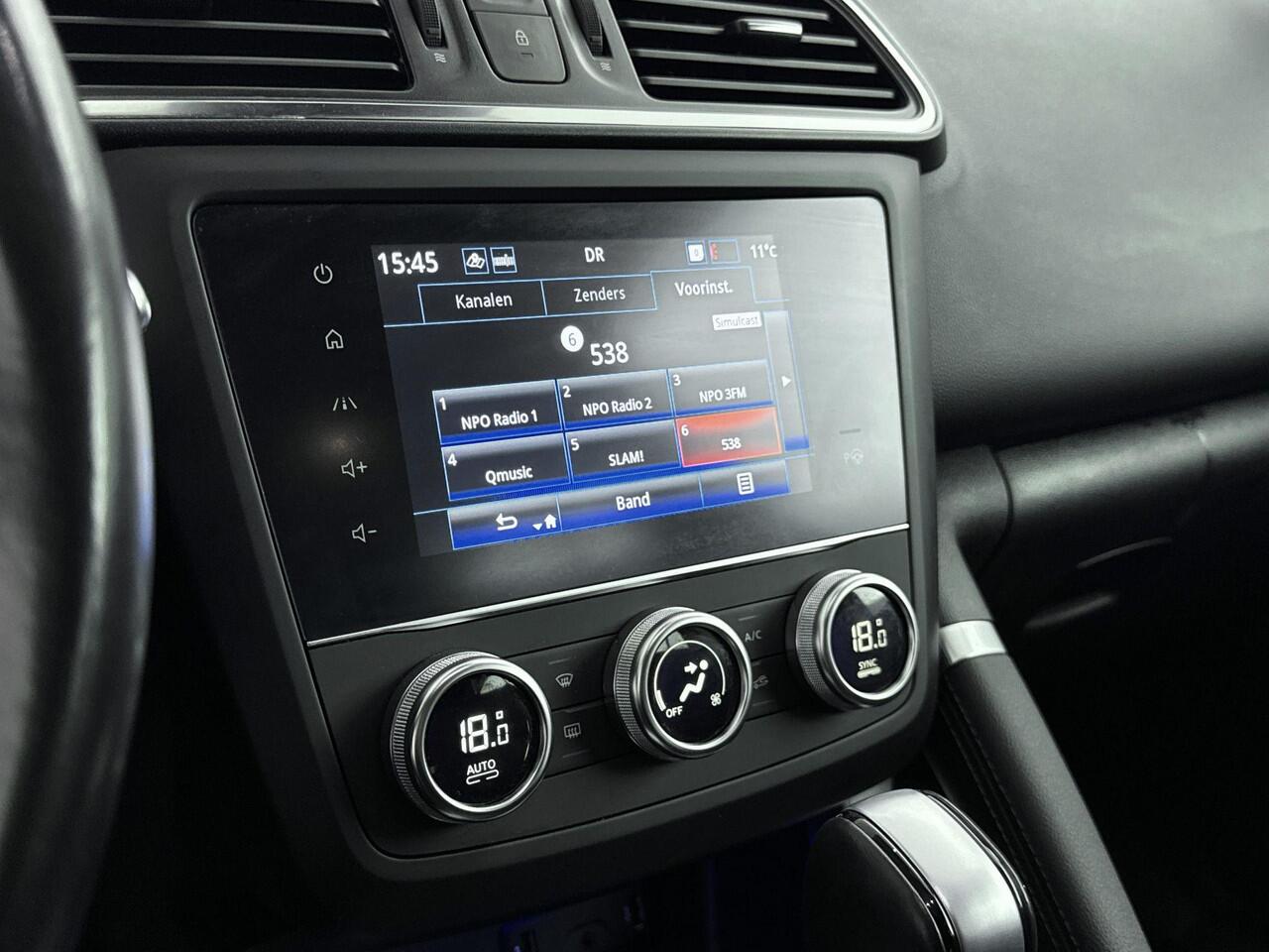 Renault KADJAR 1.3 TCe 140Pk EDC Intens Automaat | Navigatie | Climate Control | Cruise Control | Lederen Bekleding | Stoelverwarming | Lichtmetalen Velgen 19 Inch | Apple Carplay/Android Auto |