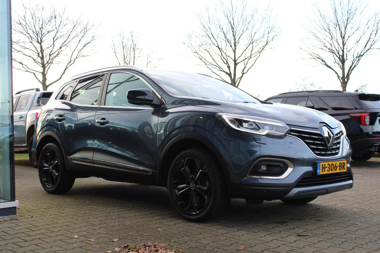 Renault KADJAR 1.3 TCe Black Edition | Automaat | Trekhaak 1500KG | BOSE | Stoelverwarming | Panorama Dak | Navigatie | Cruise Control | Climate Control | Camera |