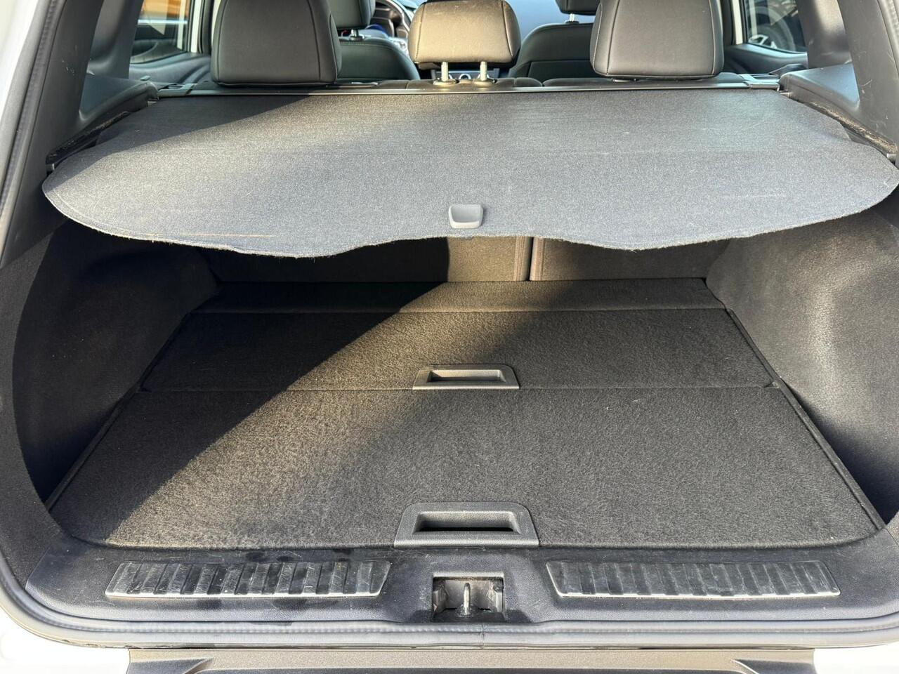 Renault KADJAR 1.3 TCe Intens (Hoge Instap) Trekhaak | Camera | Navigatie | Winterpack | Dealer Onderhouden