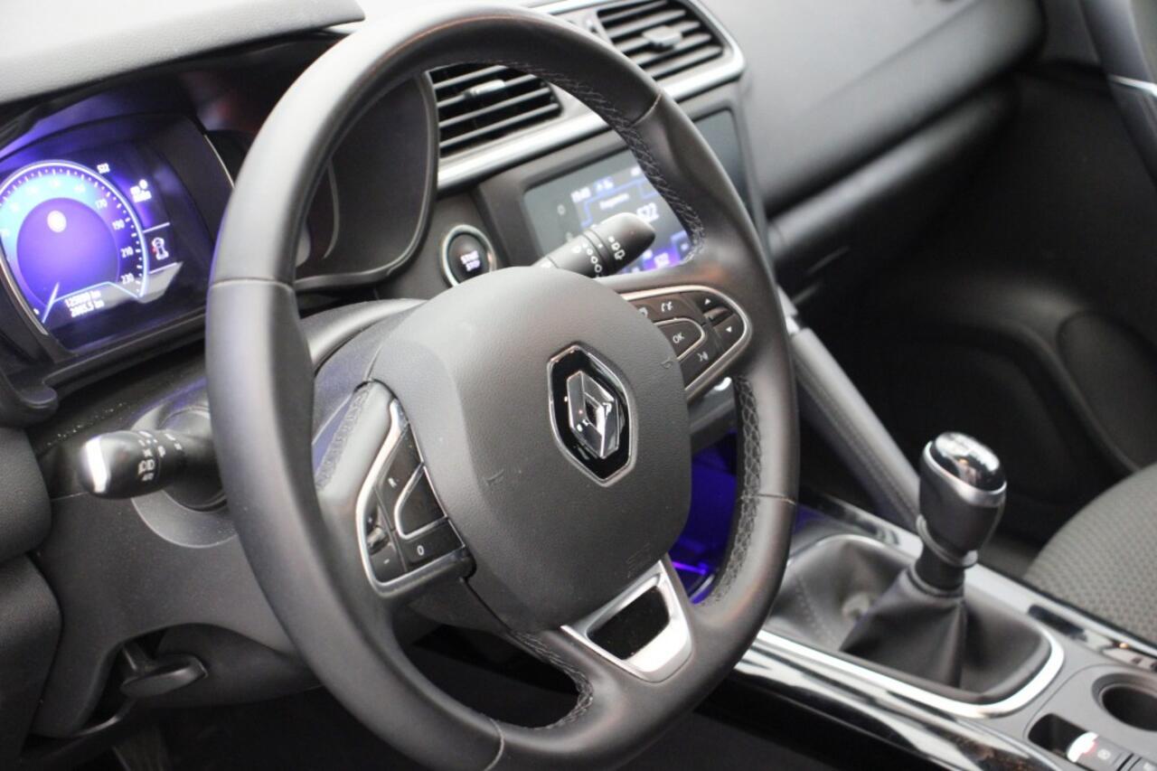 Renault KADJAR 1.3 TCe Zen 140PK - Carplay, Cruise, Clima