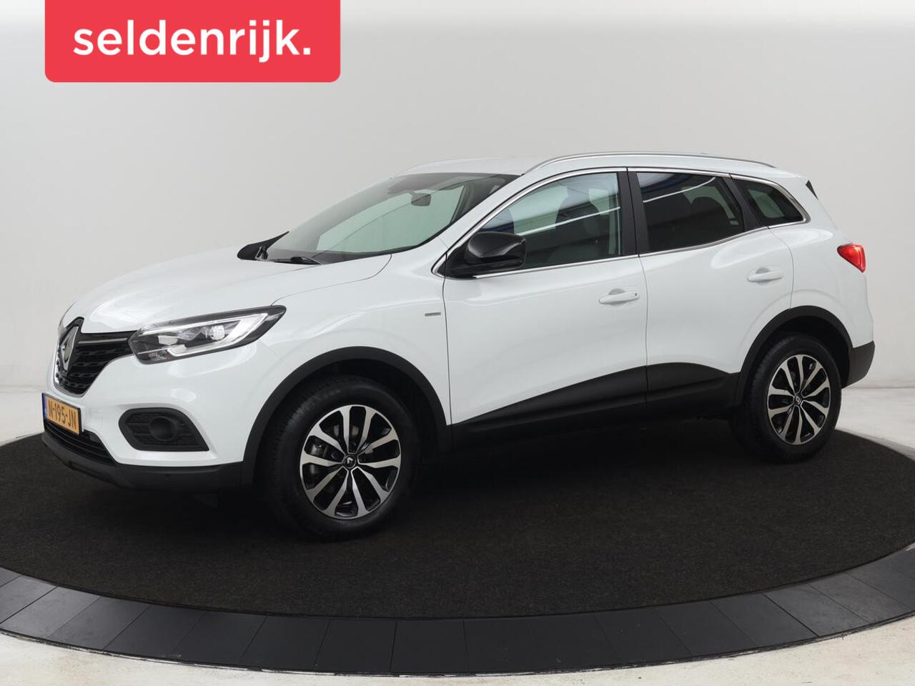 Renault KADJAR 1.3 TCe Limited | 60.800km NAP | Carplay | Navigatie | Climate control | Keyless | Parkeerhulp | Cruise control | DAB | Bluetooth