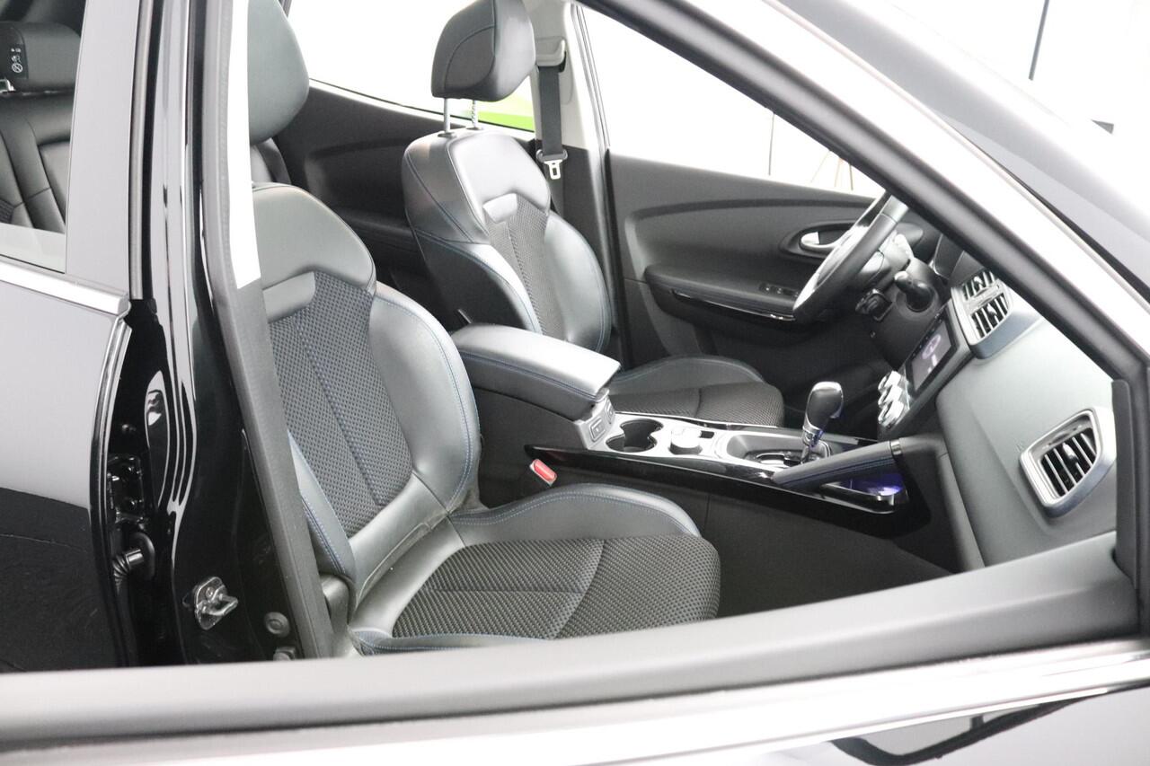 Renault KADJAR 1.3 TCe 140 EDC Intens | Panoramadak | Stoelverwarming | Camera |