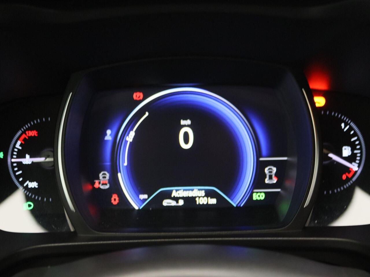 Renault KADJAR TCe 140 Zen | R-Link multimedia met Apple CarPlay & Android Auto | Parkeersensoren v+a | Shark fin antenne | Lichtmetalen wielen 17" 'Aquila' | Privacy glass | Metaalkleur |