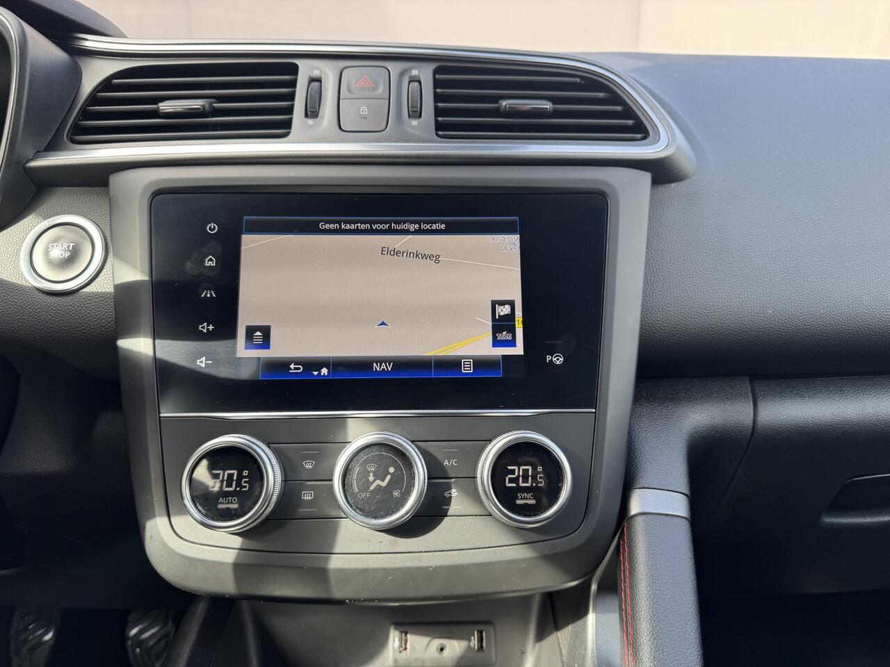 Renault KADJAR 1.3 TCe 160 Black Edition / Navigatie / Cruise Control / Camera / Climate Control / Elektrische bestuurdersstoel / Dodehoekdetectie/ stoelverwarming