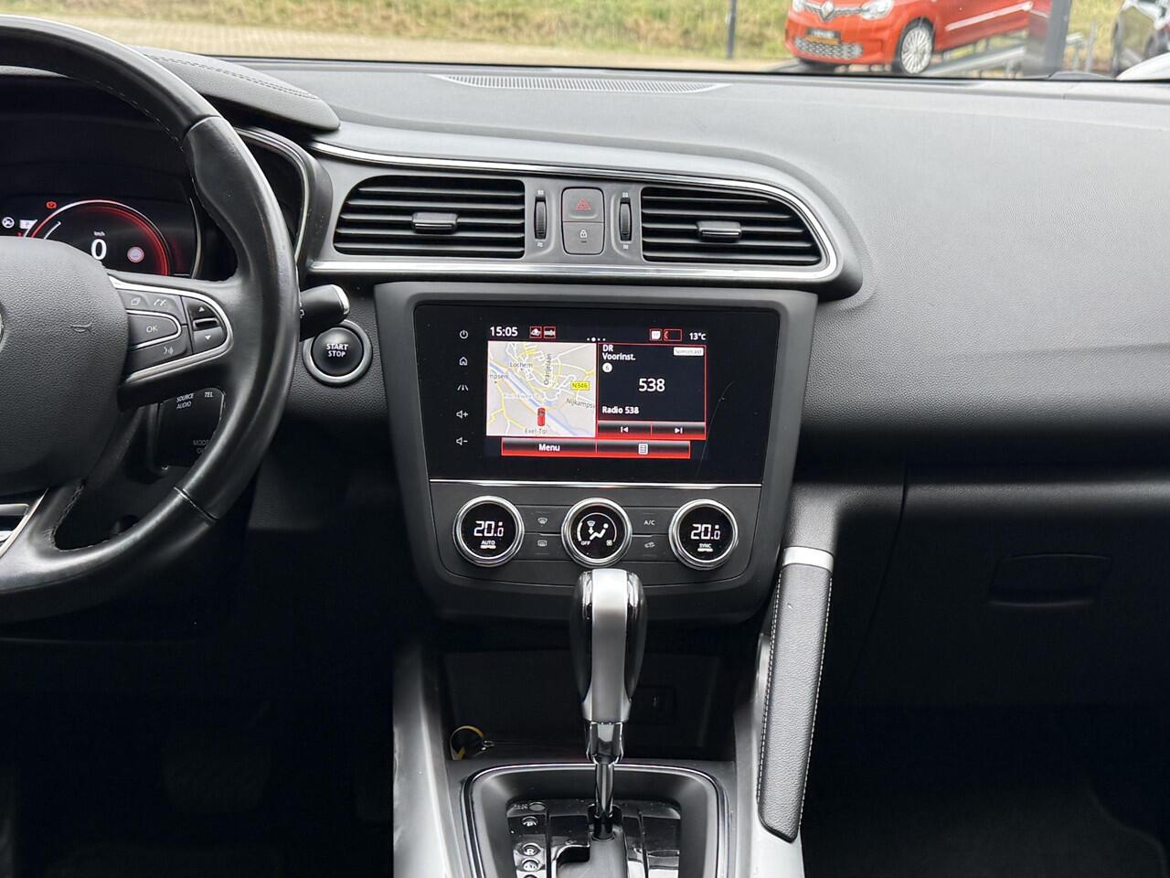 Renault KADJAR 1.3 TCe Intens | Trekhaak | Stoelverwarming | Navigatie | LED | Achteruitrijcamera | DAB | Climate Control |