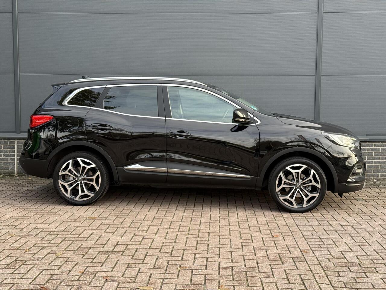 Renault KADJAR 1.3 TCe Techno / Trekhaak / 1500KG Trekgewicht / Navigatie / Stoel Verwarming / Achteruitrij Camera / Apple Carplay&Android Auto /