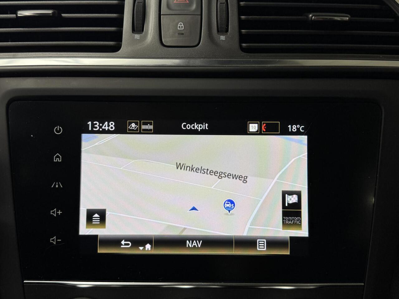 Renault KADJAR 1.3 TCe Techno | Navigatie | Achteruitrijcamera | Trekhaak | Parkeersensoren V+A |