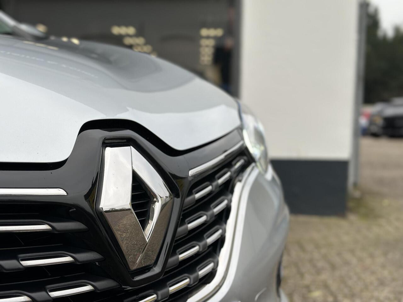 Renault KADJAR 1.3 TCe Techno | Navigatie systeem | Camera/Sensoren | Glazendak | Dealeronderhouden |