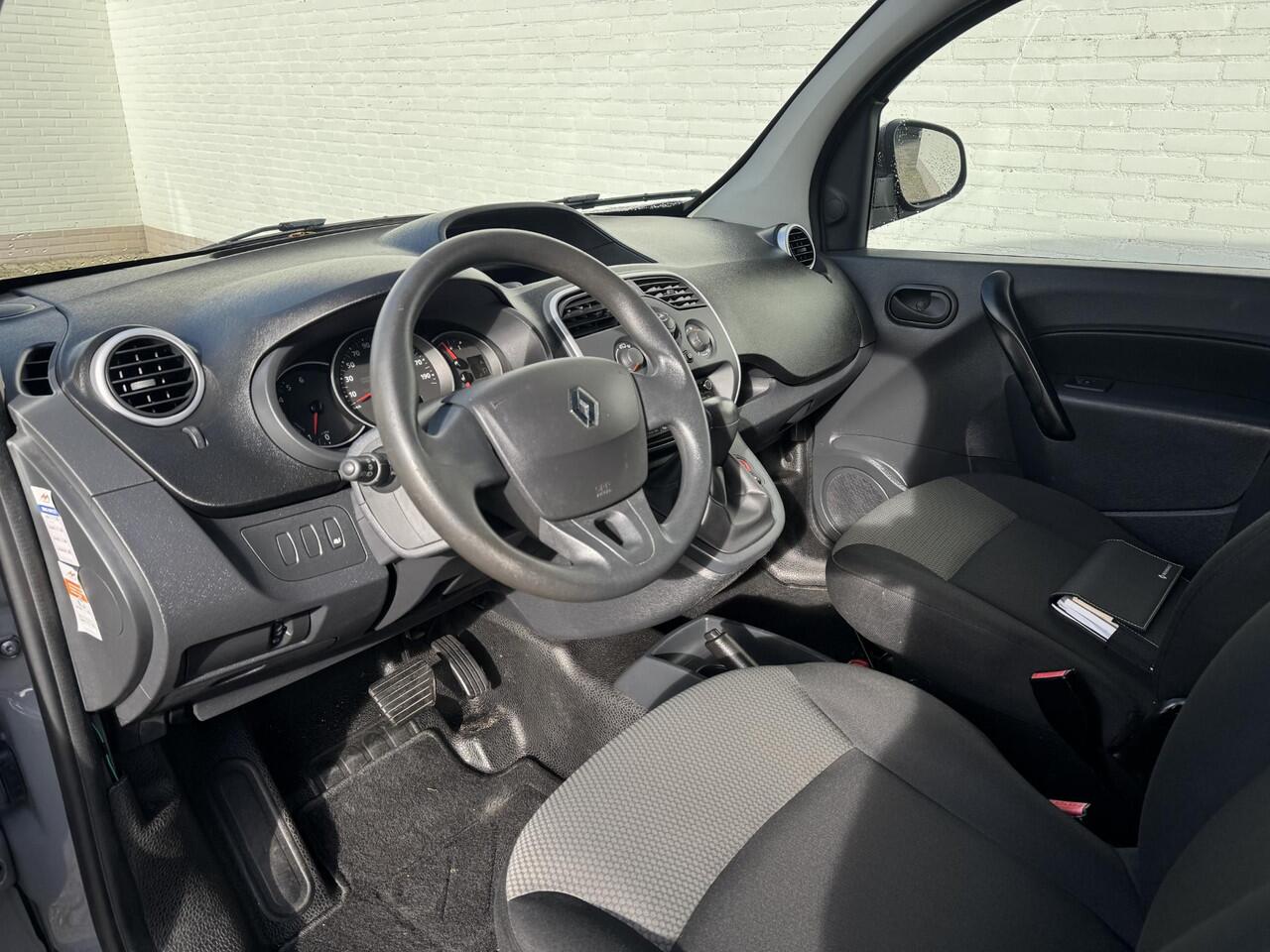 Renault KANGOO 1.2 TCe 115 EDC Comfort / prijs is inclusief BTW en BPM / Automaat / Camera / Parkeersensoren / Airco / Bluetooth telefoonvoorbereiding /