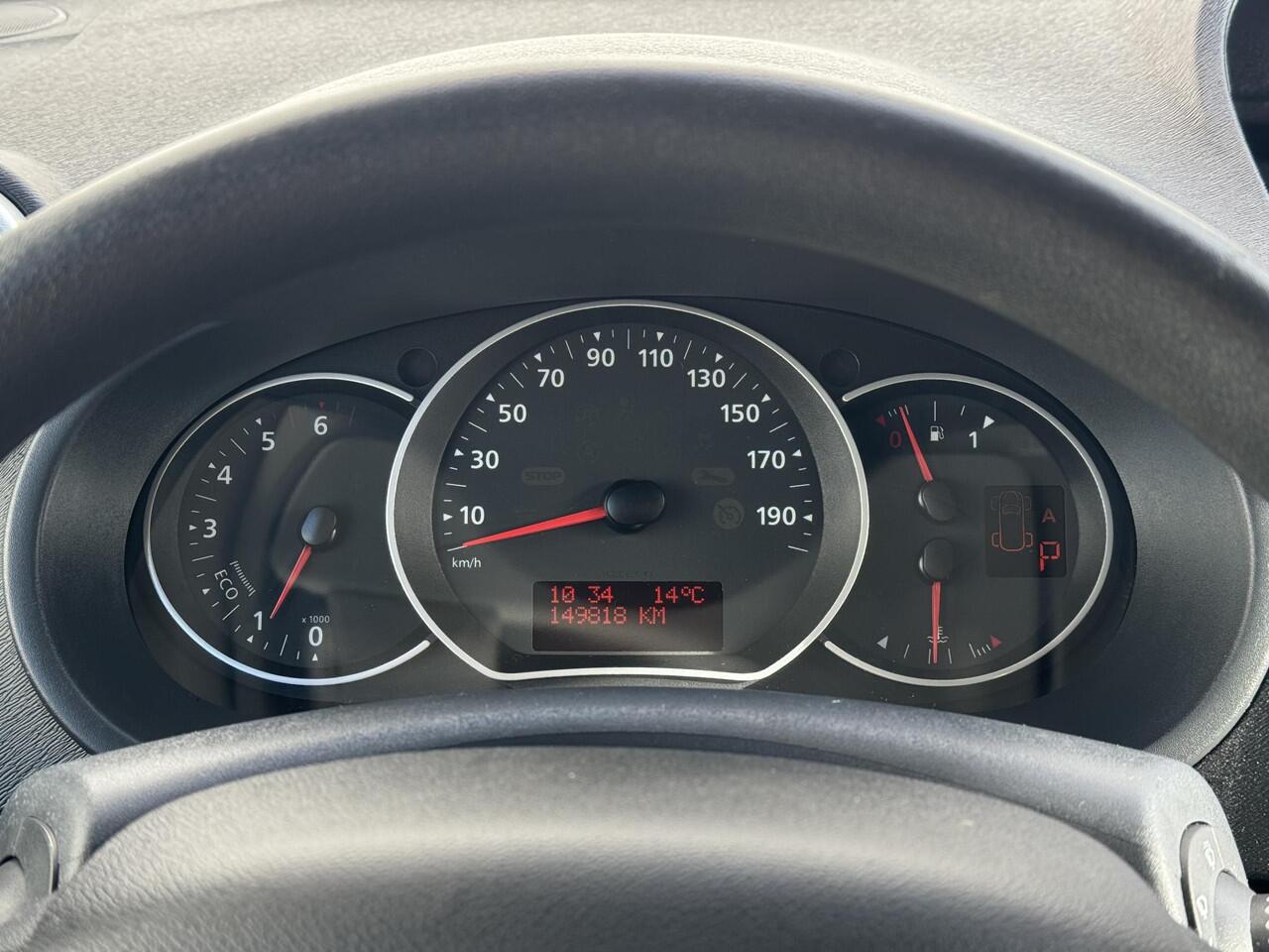 Renault KANGOO 1.2 TCe 115 EDC Comfort / interessant voor particulier !! / prijs is inclusief BTW en BPM / Automaat / Camera / Parkeersensoren / Airco / Bluetooth telefoonvoorbereiding /