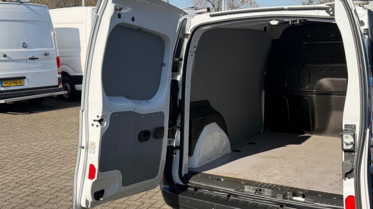 Renault KANGOO 1.5 DCI 85KW 115PK L2H1 MAXI EIRO 6 AIRCO/ CRUISE CONTROL/ TREKHAAK/ NAVIGATIE/ 100% DEALERONDERHOUDE