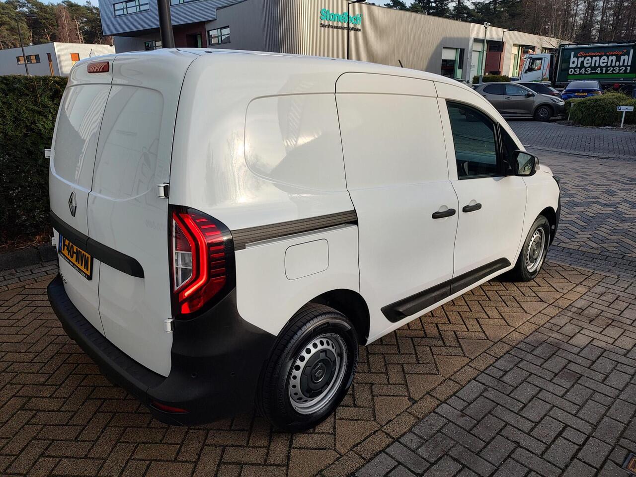 Renault KANGOO 1.3 TCe 100 Comfort L1 Navigatie Carplay Lane-Assist Camera Nette Auto