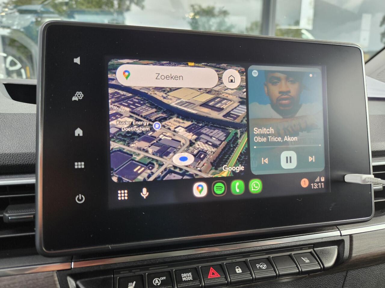 Renault KANGOO 1.3 130PK Techno EDC Automaat 5-Persoons / Trekhaak Afneembaar 1500KG / Adaptief Cruise Control / Stoelverwarming / Achteruitrijcamera / Apple Carplay & Android Auto / Navigatie / Parkeersensoren Rondom / 17" Lichtmetalen Velgen / Privacy Glass / Climate 