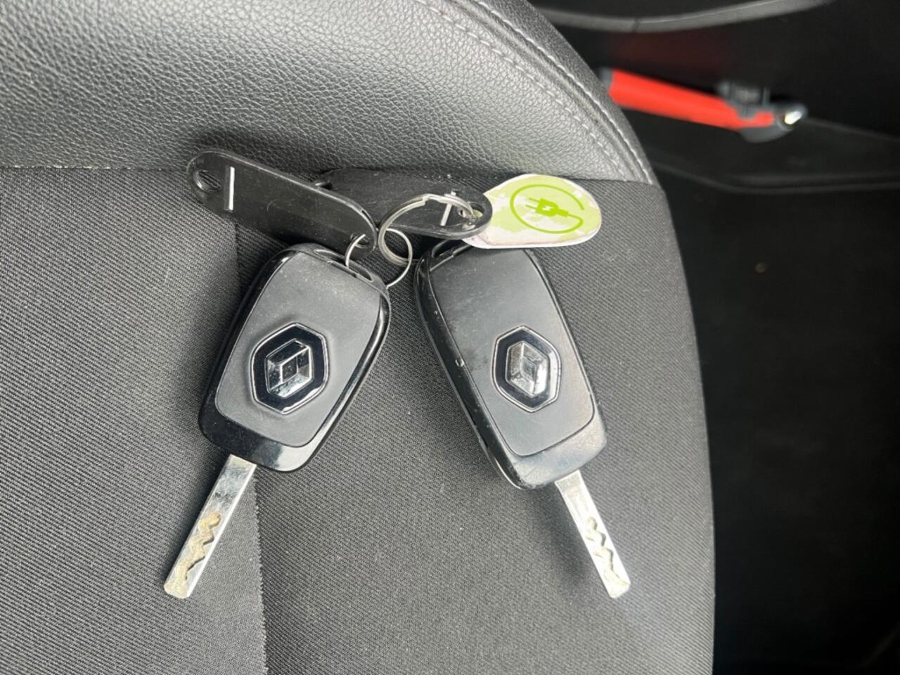 Renault KANGOO ADVANCE 22 KW