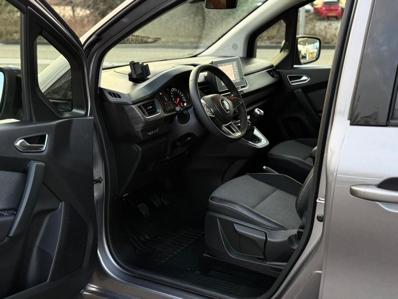 Renault KANGOO 1.3 TCE 130PK CAMERA CARPLAY