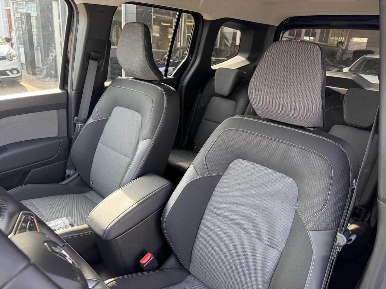 Renault KANGOO 1.3 TCe 130PK EDC TECHNO AUTOMAAT!!