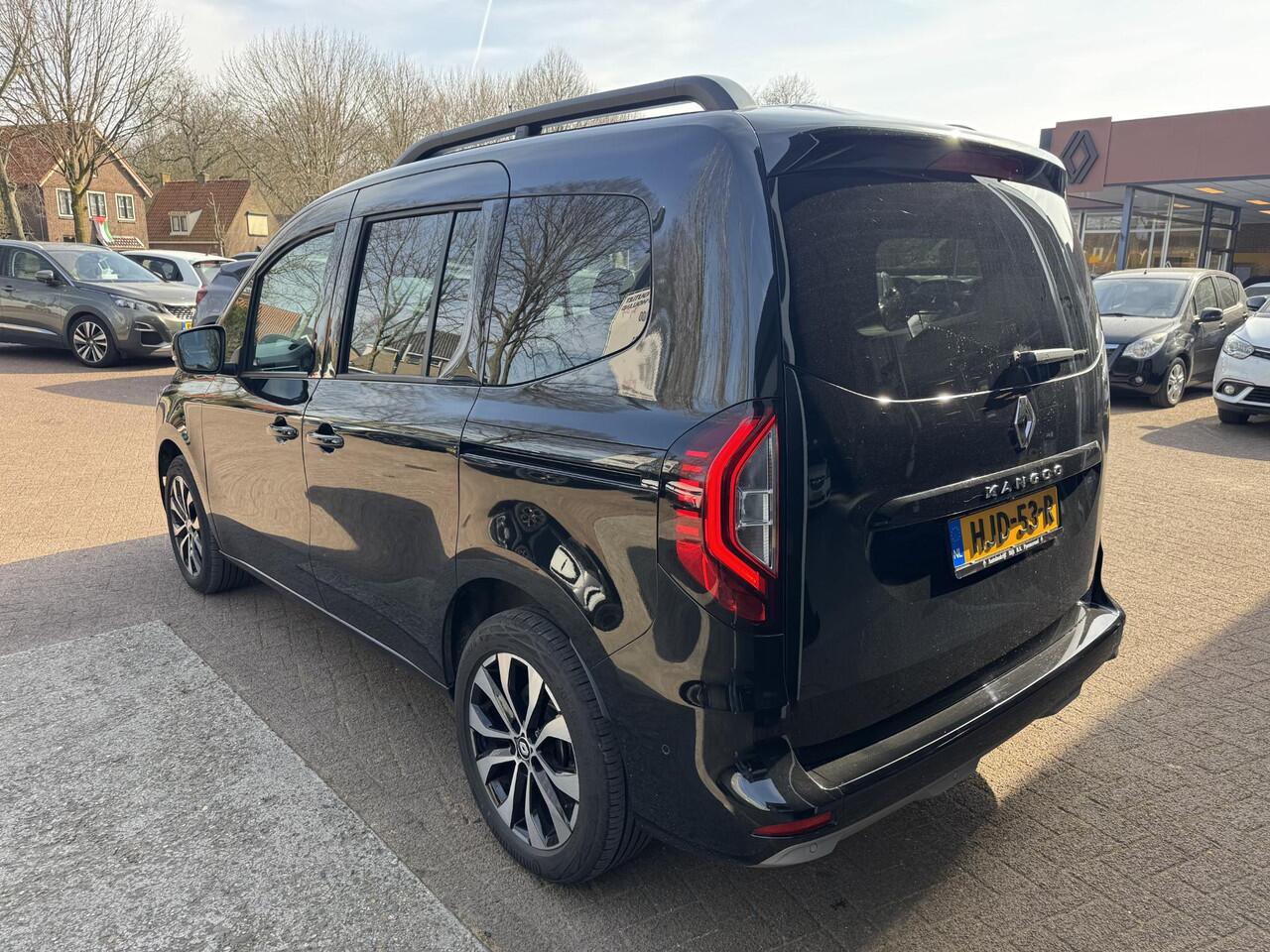 Renault KANGOO 1.3 TCe 130PK EDC TECHNO AUTOMAAT!!