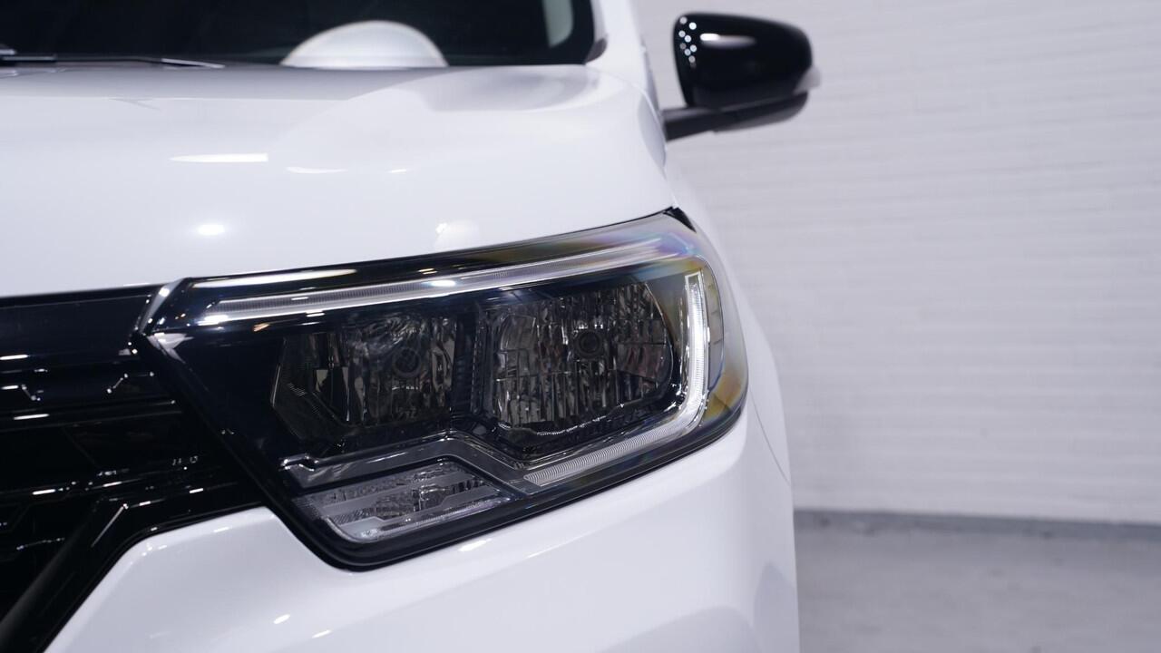 Renault KANGOO 1.5 Blue DCi 95 pk Black&White Edition Airco, 17" LMV, Camera, Exterieur Pack, Zwarte Grille + Spiegels