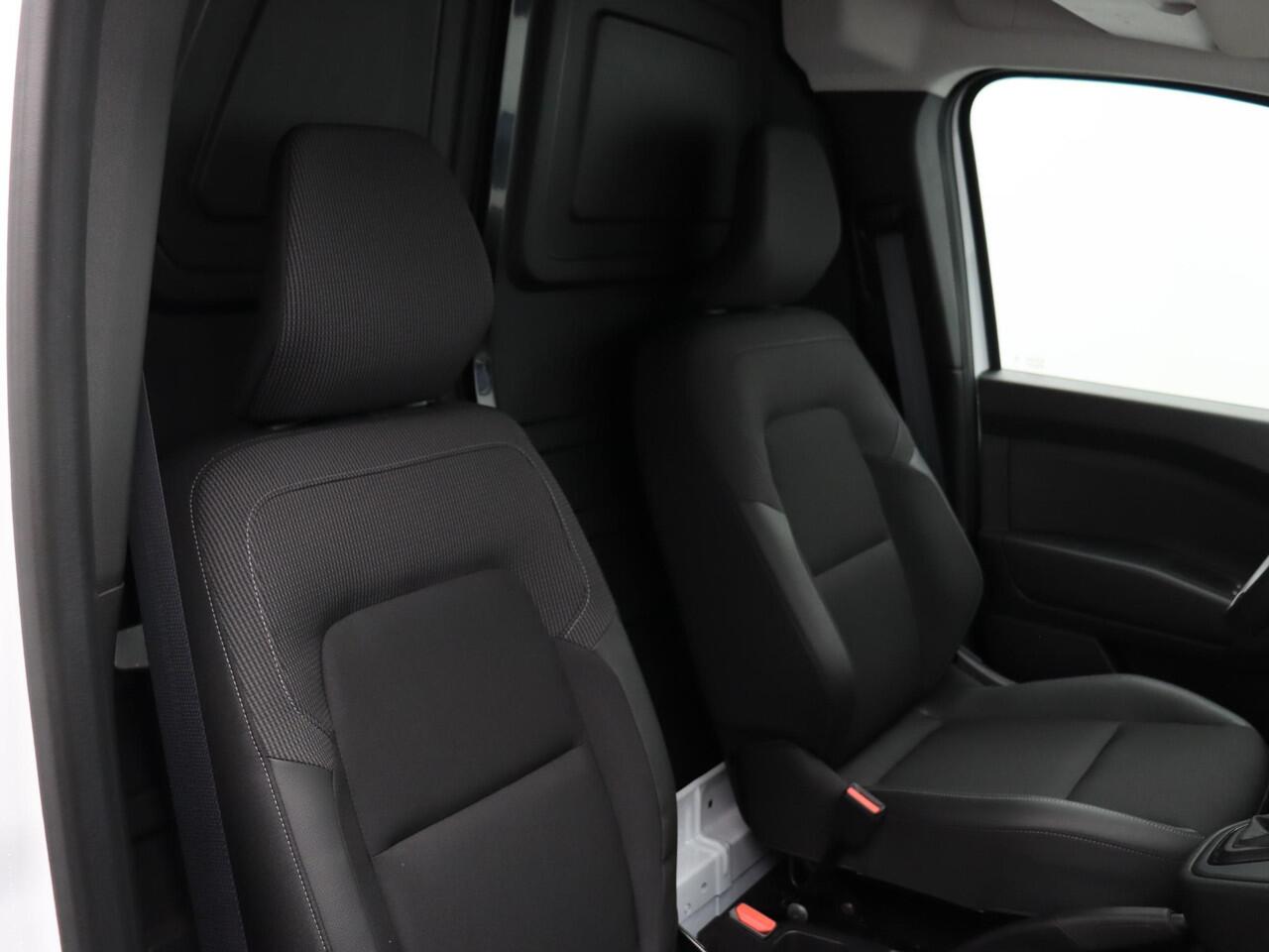 Renault KANGOO E-Tech Advance L2 22 kW 44 kWh | Climate control | Cruise control | Radio |