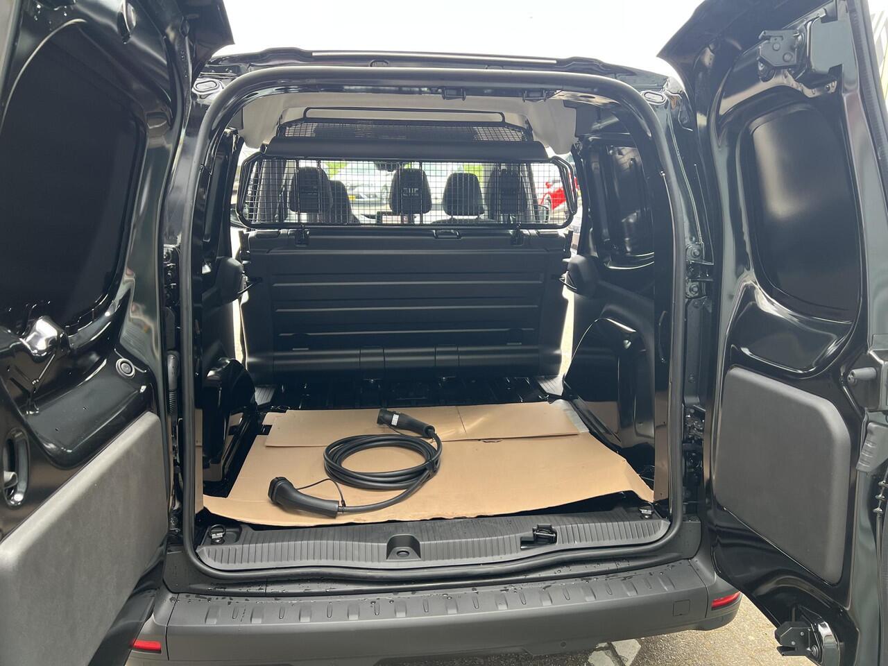 Renault KANGOO E-Tech Advance L2 44 kWh | DUBBELE CABINE | Achteruitrijcamera | Stoelverwarming | Navigatie | All-Season | DAB | Climate Control | Cruise Control |