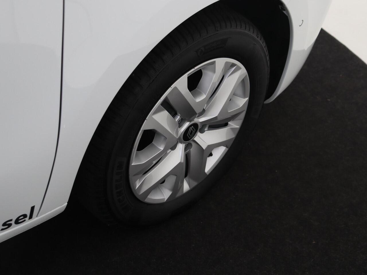 Renault KANGOO E-Tech Extra L1 44 kWh Houten laadvloer en betimmering | All season banden |