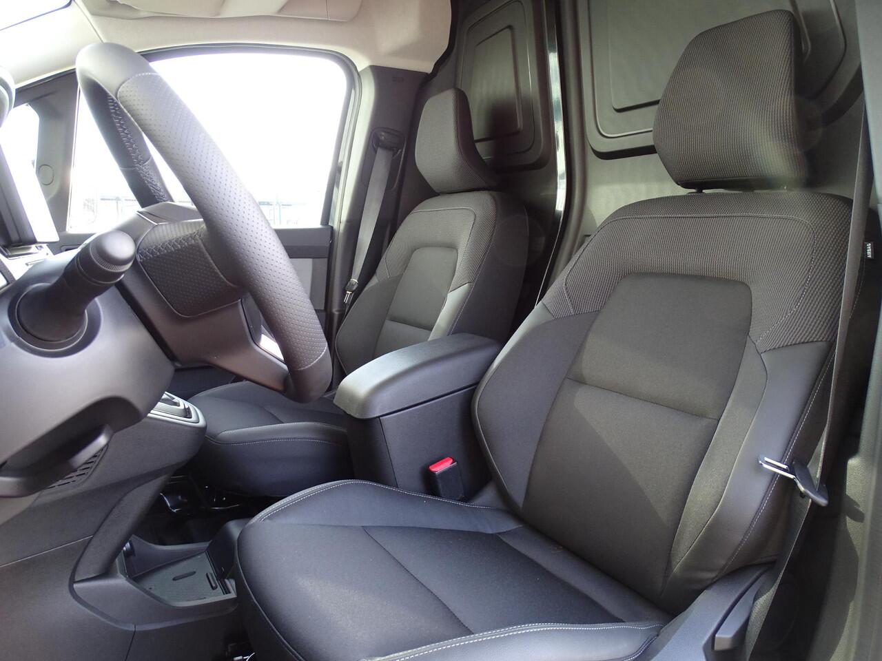 Renault KANGOO Extra L1 44 kWh ALL SEASON BANDEN / METALLIC LAK