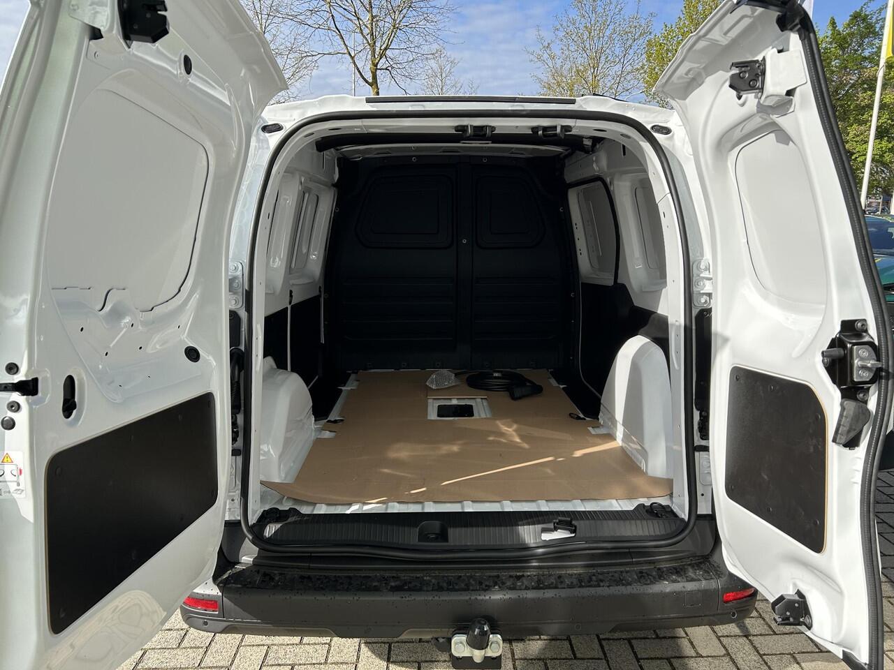 Renault KANGOO E-Tech Advance L2 44 kWh | Navigatiesysteem | Parkeerpakket | Trekhaak |