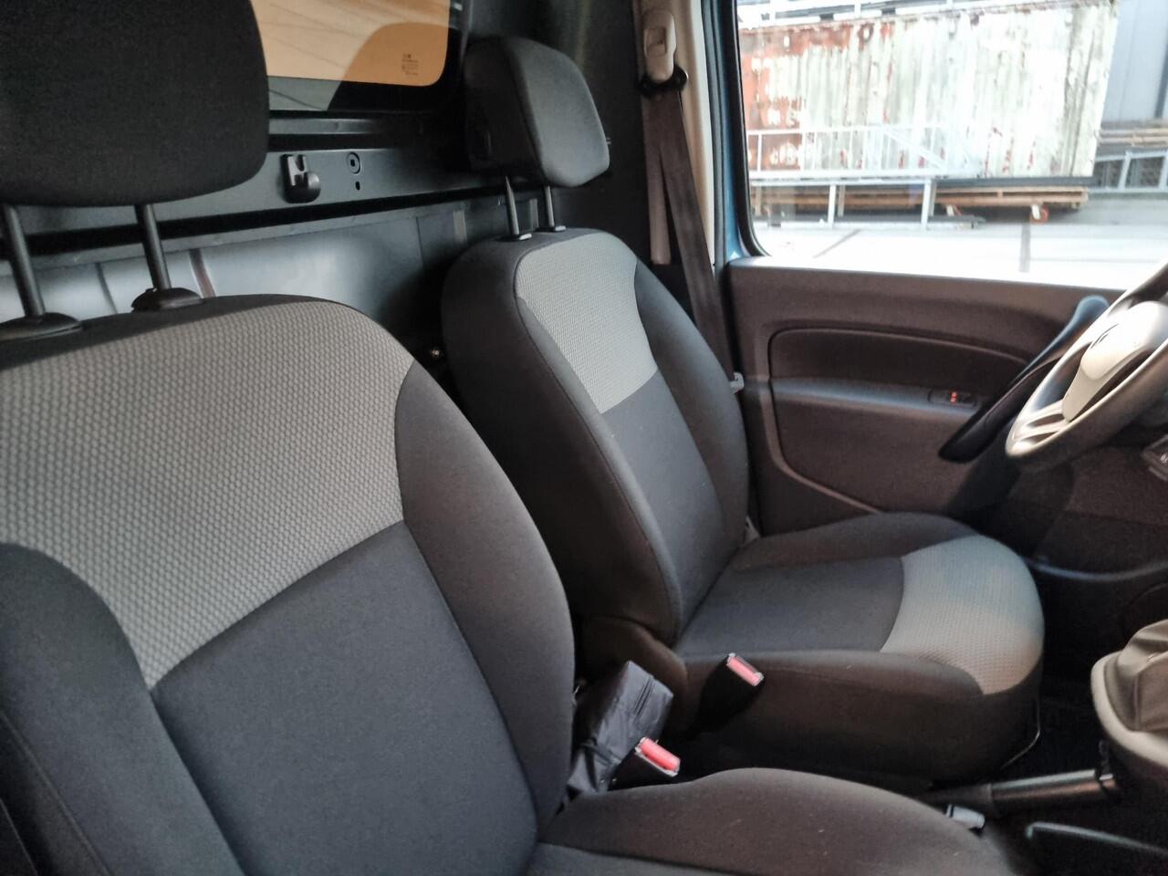 Renault KANGOO Z.E. Express Maxi excl. btw / 4.000 KM.