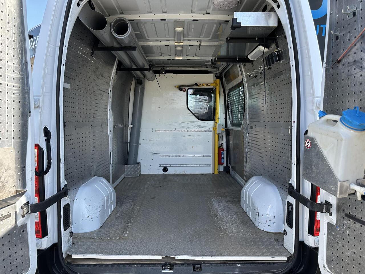 Renault MASTER T35 2.3 dCi L2H2*A/C*NAVI*HAAK*CRUISE*TEL*IMPERIAA