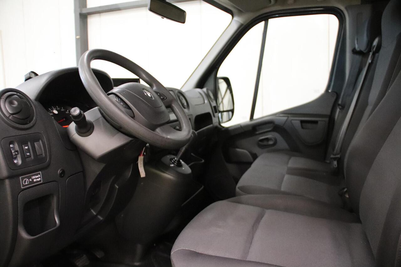 Renault MASTER 170PK AUTOMAAT PAARDENWAGEN LOWLINER VERKOOPWAGEN