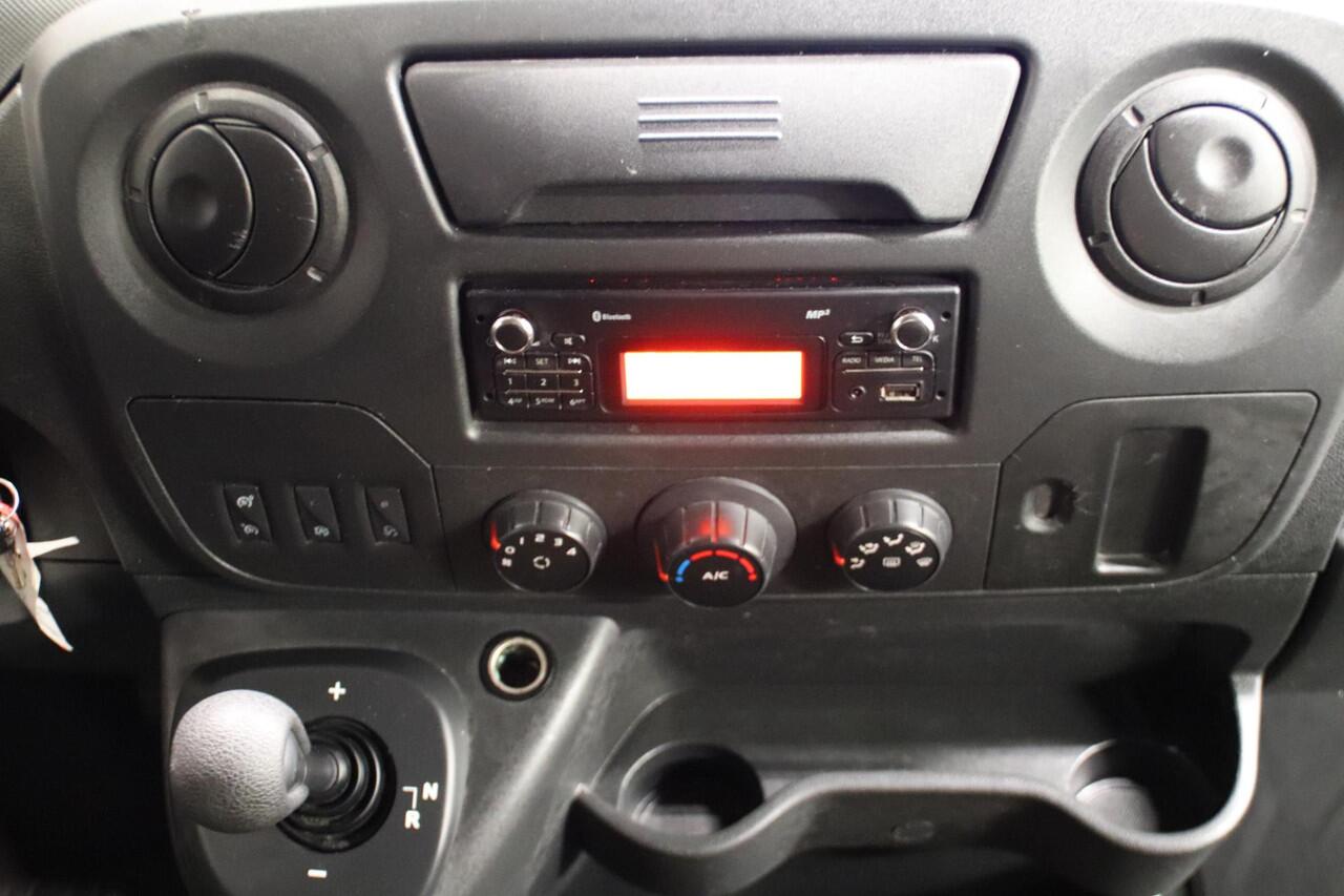 Renault MASTER 170PK AUTOMAAT PAARDENWAGEN LOWLINER VERKOOPWAGEN FOODTRUCK