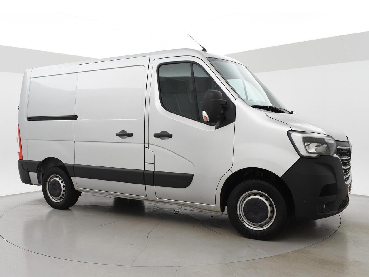 Renault MASTER 2.3 dCi 135 PK L1H1 WORK EDITION + CAMERA / TREKHAAK / NAVIGATIE / CLIMATE / CRUISE / DAB+